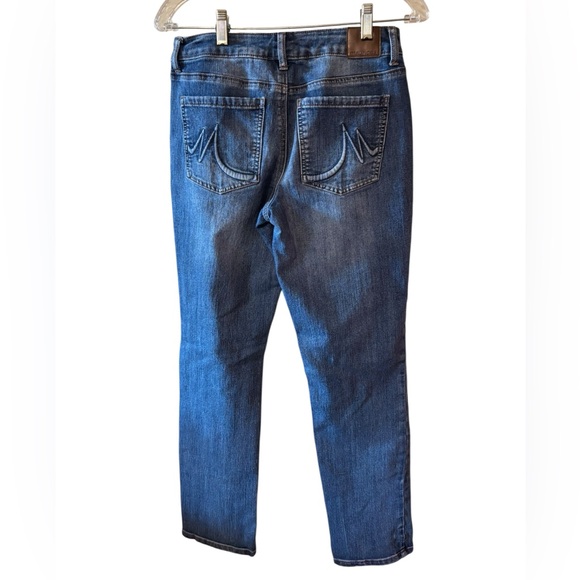 Maurices Size 6 Reg Dark Blue Women's Jeans EUC - Picture 2 of 5